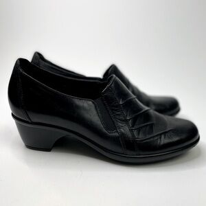 Clark’s Women’s Black Leather Booties
